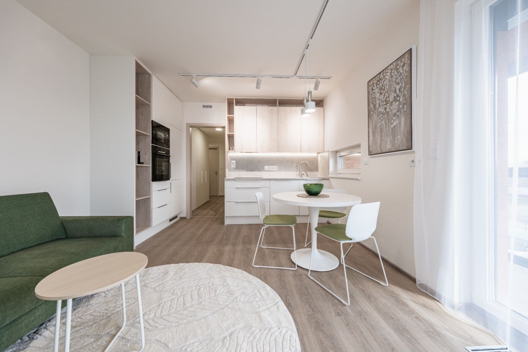 Prenájom bytu 3-izbový 72 m², Výstavní, Praha, Praha Prenájom bytu 3-izbový 72 m², Výstavní, Praha, Praha