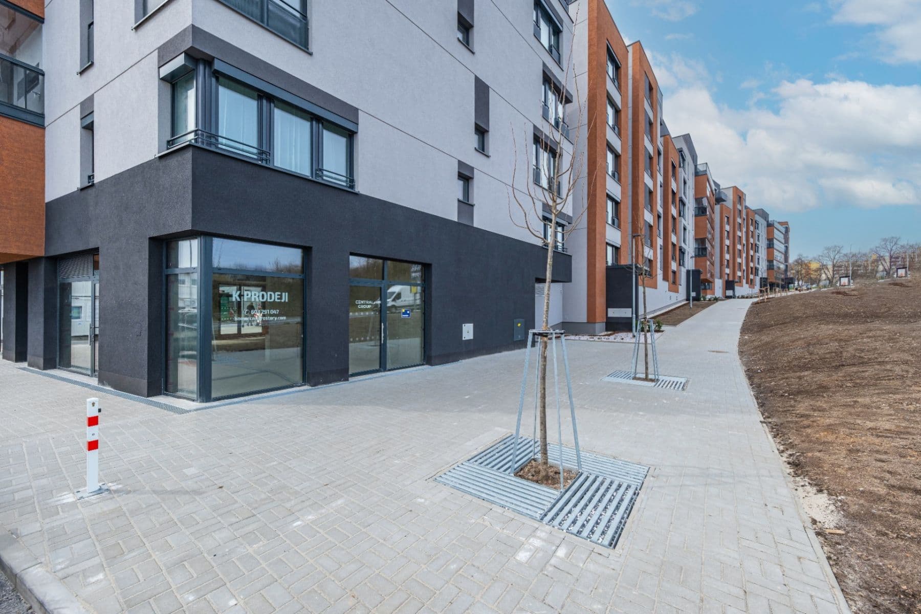 Prenájom bytu 3-izbový 72 m², Výstavní, Praha, Praha Prenájom bytu 3-izbový 72 m², Výstavní, Praha, Praha