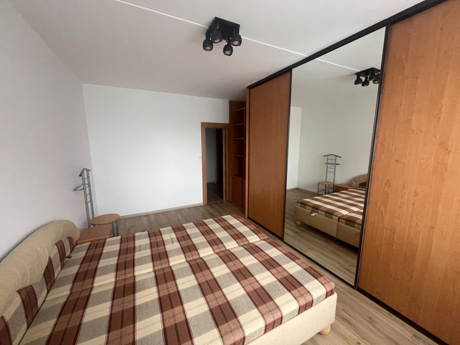Prenájom bytu 2-izbový 72 m², Havlíčkova, Mariánské Lázně, Karlovarský kraj Prenájom bytu 2-izbový 72 m², Havlíčkova, Mariánské Lázně, Karlovarský kraj
