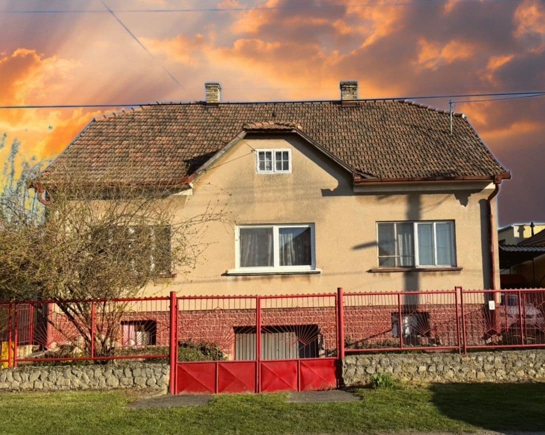 Predaj domu 143 m², pozemek 1.176 m², Jabloňová, Gabčíkovo, Trnavský kraj Predaj domu 143 m², pozemek 1.176 m², Jabloňová, Gabčíkovo, Trnavský kraj