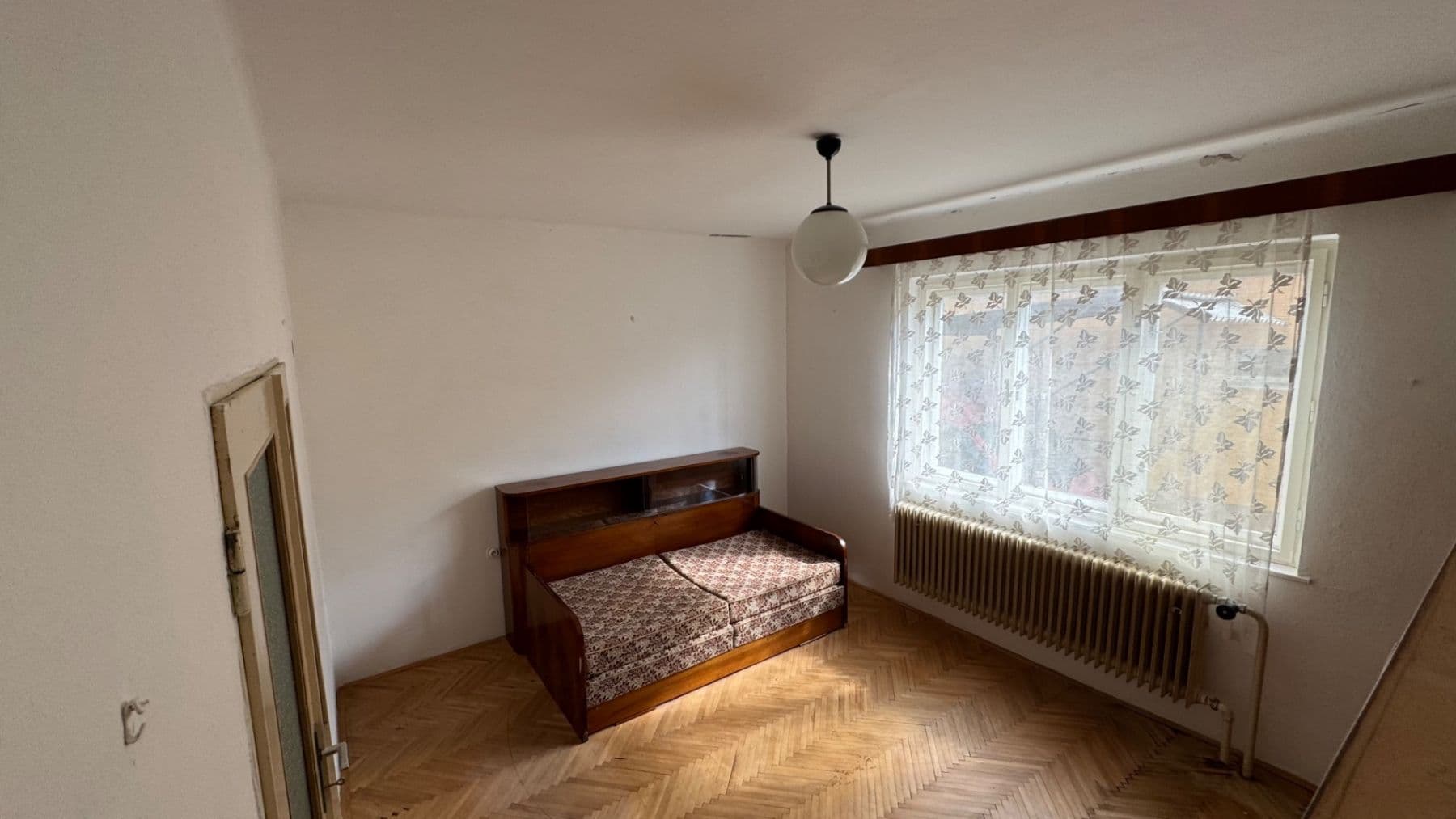 Predaj domu 143 m², pozemek 1.176 m², Jabloňová, Gabčíkovo, Trnavský kraj Predaj domu 143 m², pozemek 1.176 m², Jabloňová, Gabčíkovo, Trnavský kraj