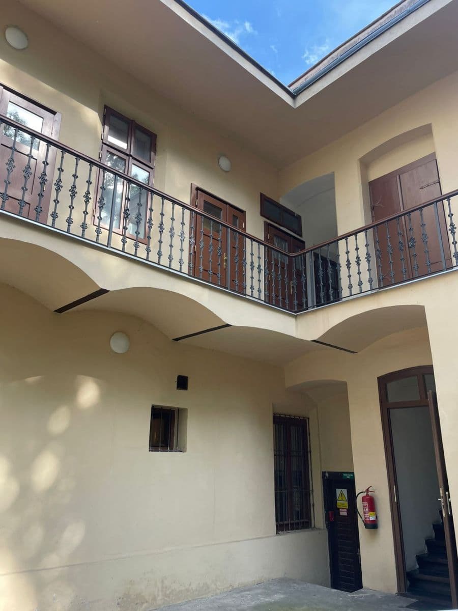 Prenájom bytu 1-izbový 30 m², Na Zlíchově, Praha, Praha Prenájom bytu 1-izbový 30 m², Na Zlíchově, Praha, Praha