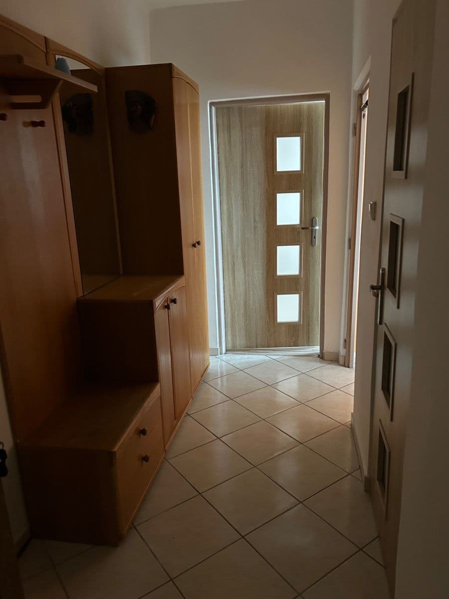 Predaj bytu 1-izbový 41 m², Hviezdna, Nitra, Nitriansky kraj Predaj bytu 1-izbový 41 m², Hviezdna, Nitra, Nitriansky kraj