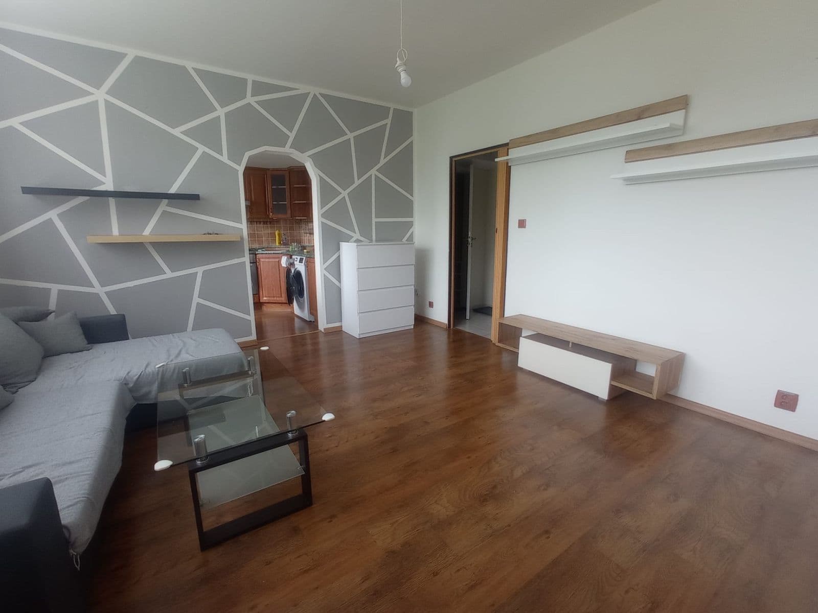 Prenájom bytu 2-izbový 48 m², Dr. Šavrdy, Ostrava, Moravskoslezský kraj Prenájom bytu 2-izbový 48 m², Dr. Šavrdy, Ostrava, Moravskoslezský kraj