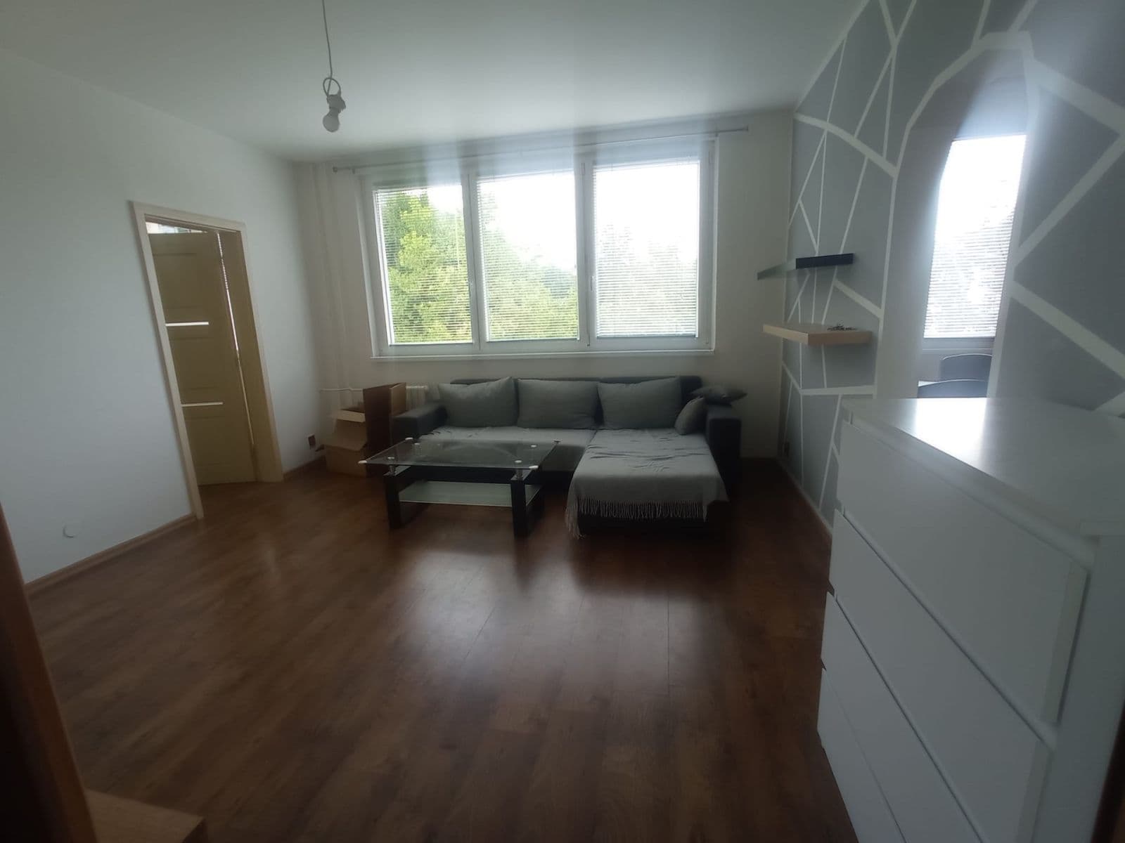 Prenájom bytu 2-izbový 48 m², Dr. Šavrdy, Ostrava, Moravskoslezský kraj Prenájom bytu 2-izbový 48 m², Dr. Šavrdy, Ostrava, Moravskoslezský kraj