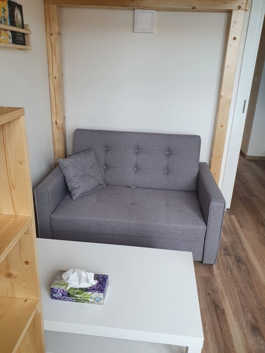 Prenájom bytu 1-izbový 21 m², náměstí Dr. Václava Holého, Praha, Praha Prenájom bytu 1-izbový 21 m², náměstí Dr. Václava Holého, Praha, Praha
