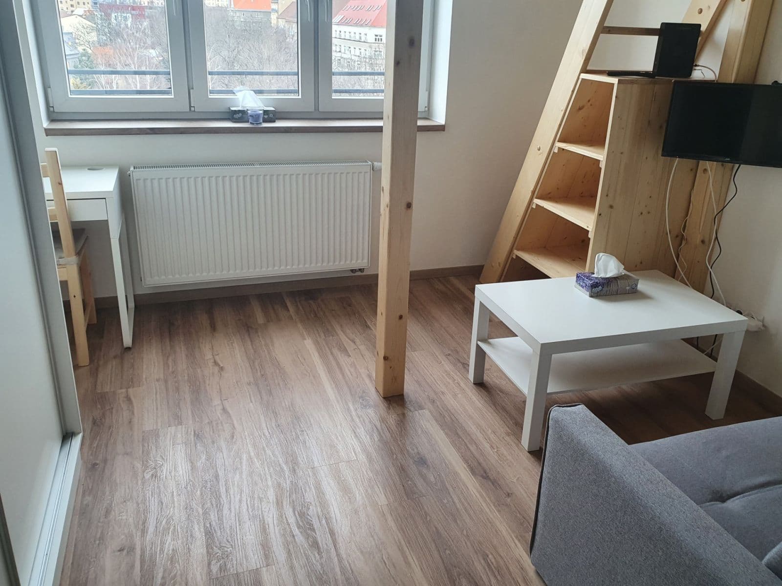 Prenájom bytu 1-izbový 21 m², náměstí Dr. Václava Holého, Praha, Praha Prenájom bytu 1-izbový 21 m², náměstí Dr. Václava Holého, Praha, Praha