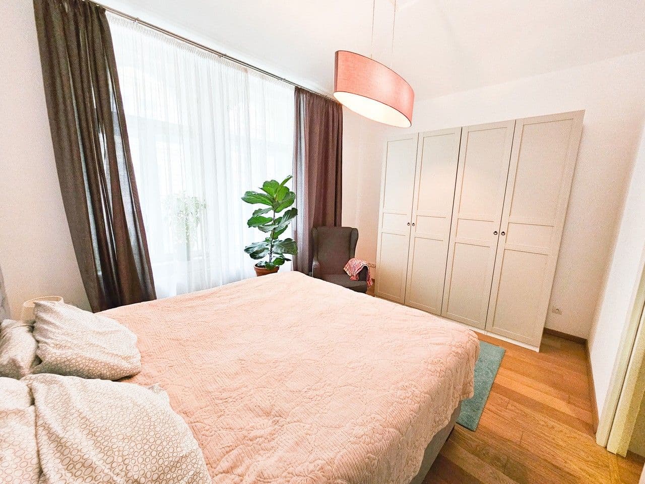 Prenájom bytu 2-izbový 54 m², Krásova, Praha, Praha Prenájom bytu 2-izbový 54 m², Krásova, Praha, Praha