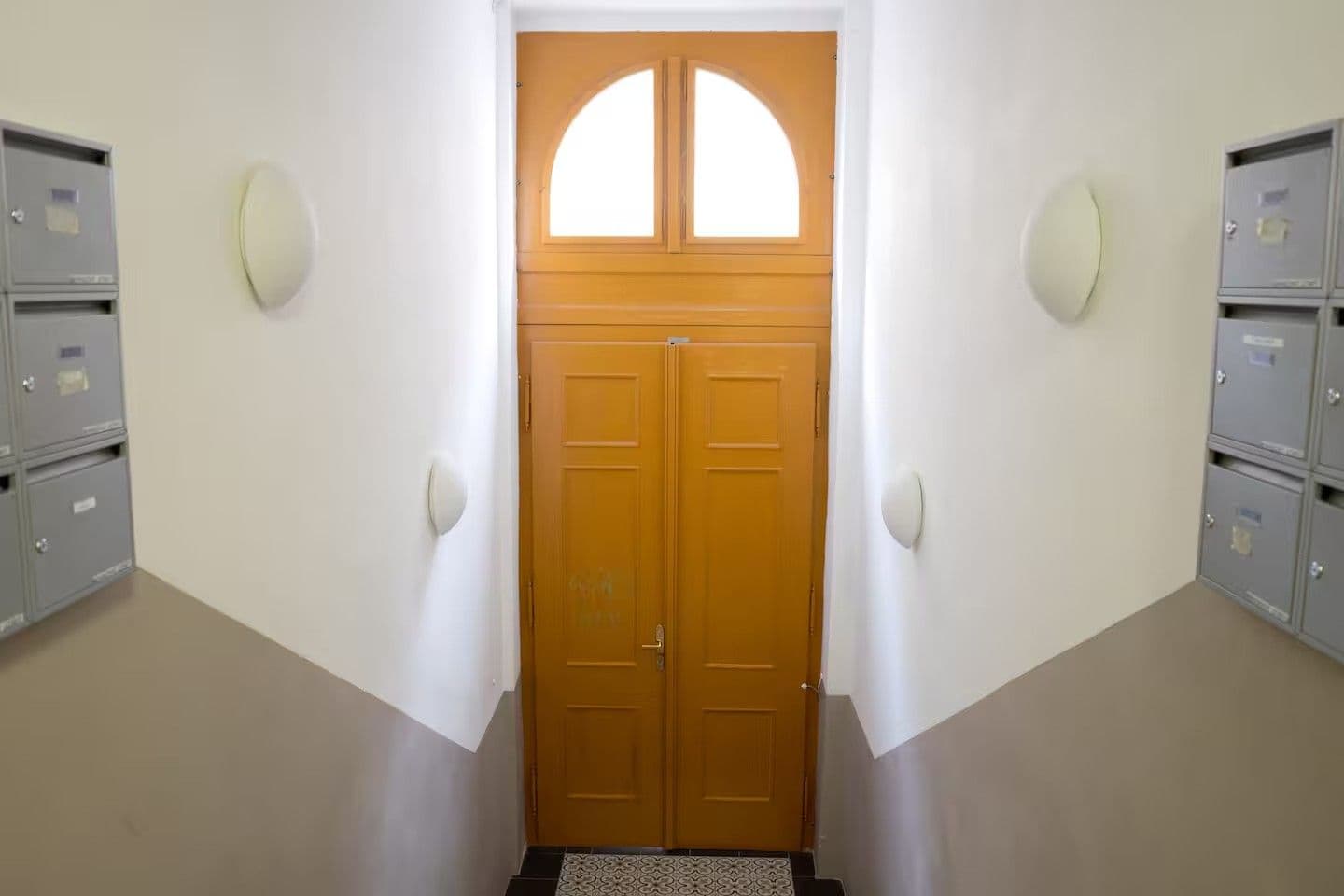 Prenájom bytu 2-izbový 54 m², Krásova, Praha, Praha Prenájom bytu 2-izbový 54 m², Krásova, Praha, Praha