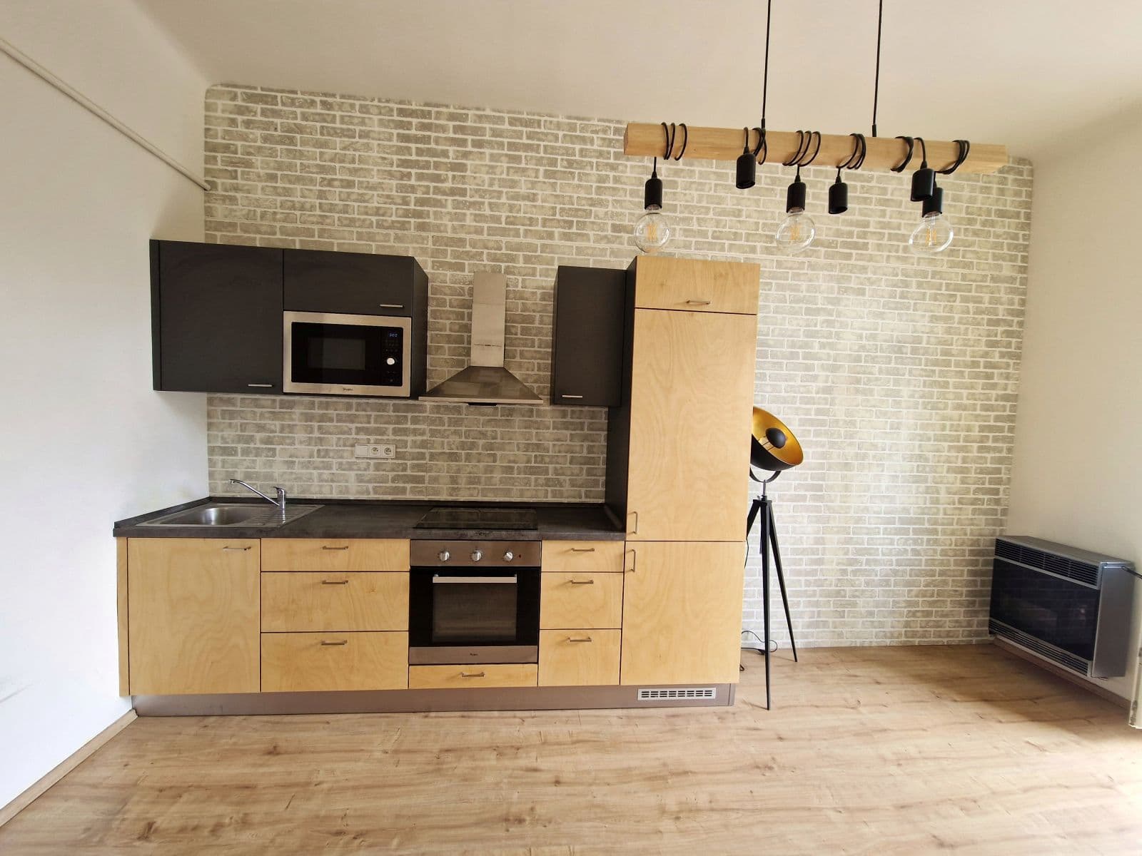 Prenájom bytu 53 m², Budečská, Praha, Praha Prenájom bytu 53 m², Budečská, Praha, Praha