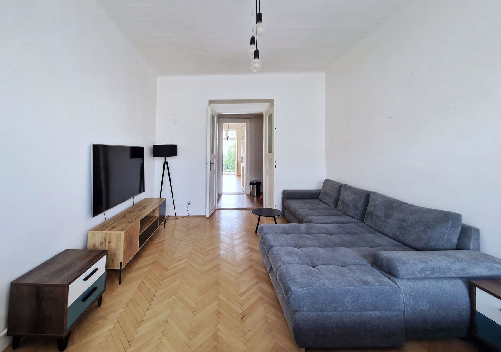 Prenájom bytu 53 m², Budečská, Praha, Praha Prenájom bytu 53 m², Budečská, Praha, Praha