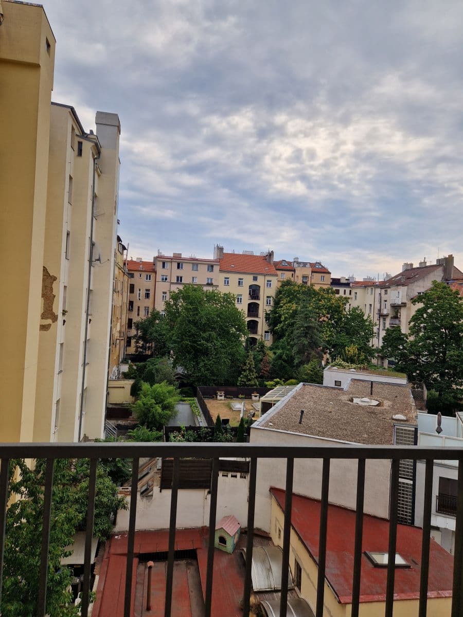 Prenájom bytu 53 m², Budečská, Praha, Praha Prenájom bytu 53 m², Budečská, Praha, Praha