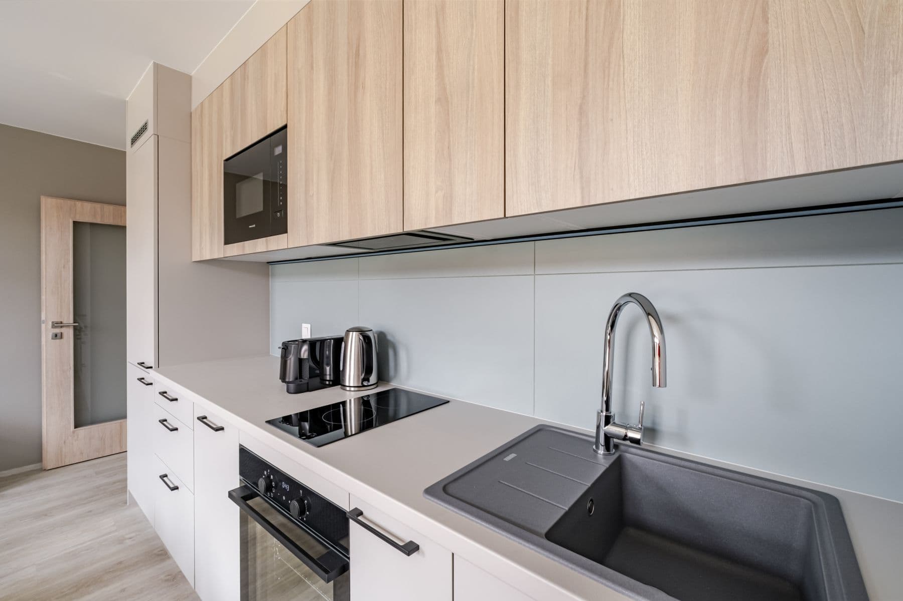 Prenájom bytu 42 m², Svatoslavova, Praha, Praha Prenájom bytu 42 m², Svatoslavova, Praha, Praha