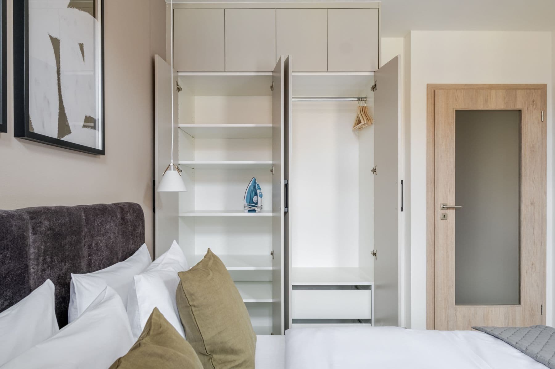 Prenájom bytu 42 m², Svatoslavova, Praha, Praha Prenájom bytu 42 m², Svatoslavova, Praha, Praha