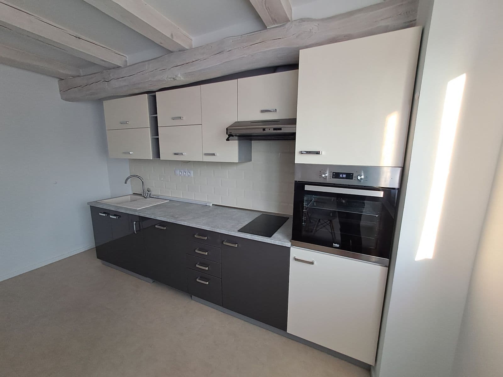 Prenájom bytu 2-izbový 48 m², Za rybníkem, Lišany, Středočeský kraj Prenájom bytu 2-izbový 48 m², Za rybníkem, Lišany, Středočeský kraj