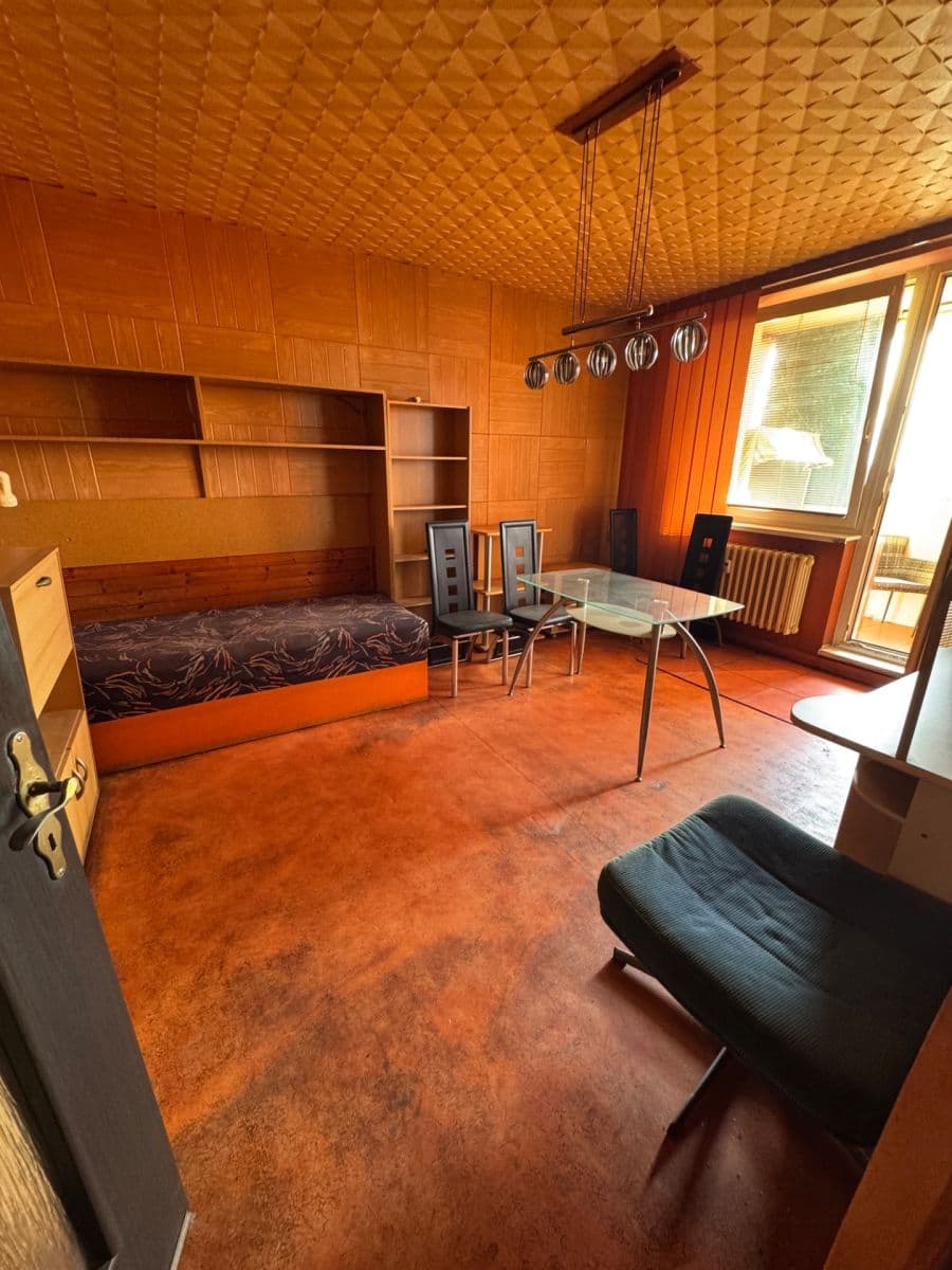 Predaj bytu 3-izbový 75 m², Mikulčická, Brno, Jihomoravský kraj Predaj bytu 3-izbový 75 m², Mikulčická, Brno, Jihomoravský kraj