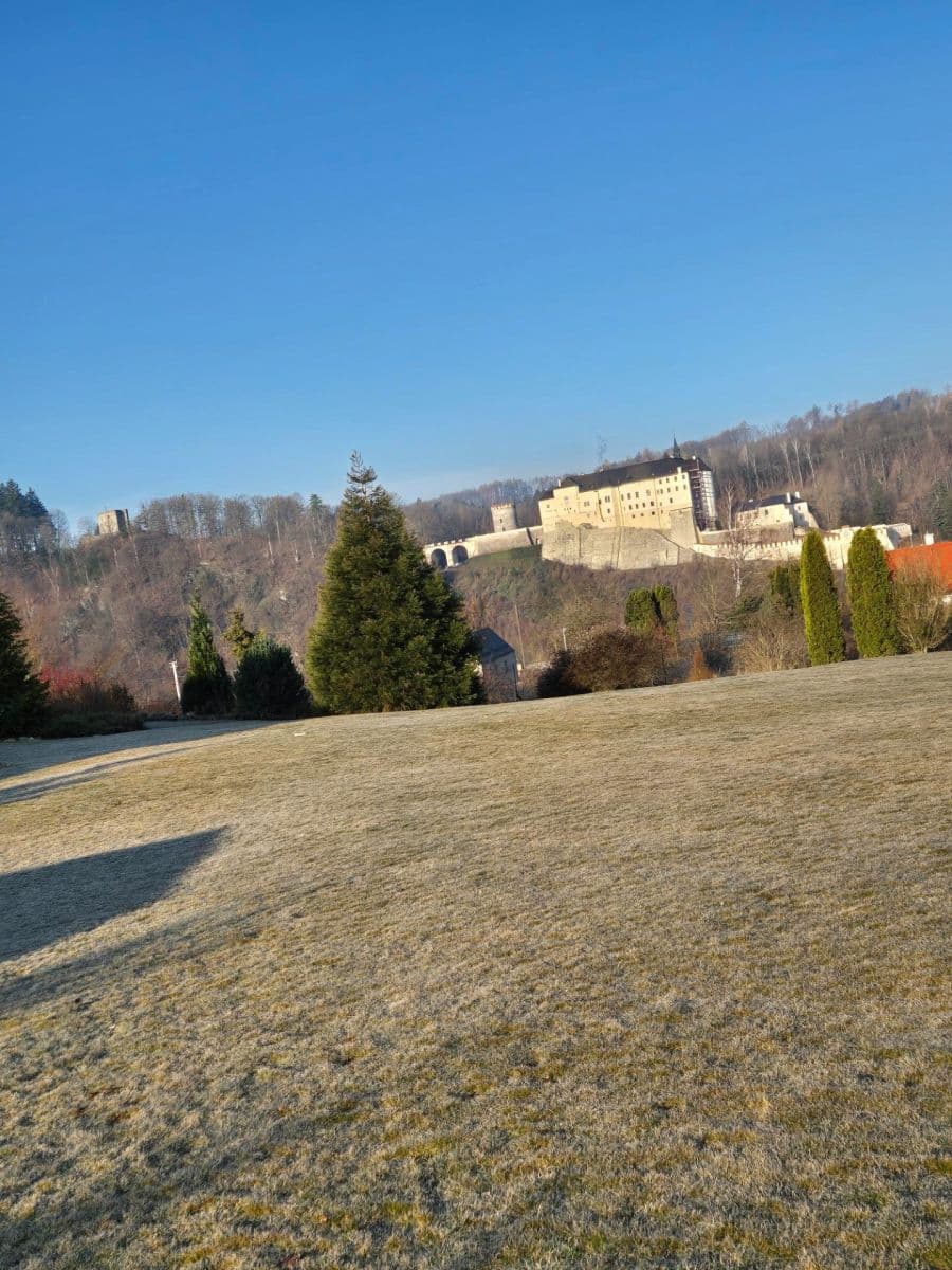 Predaj pozemku 1.225 m², Český Šternberk, Středočeský kraj Predaj pozemku 1.225 m², Český Šternberk, Středočeský kraj