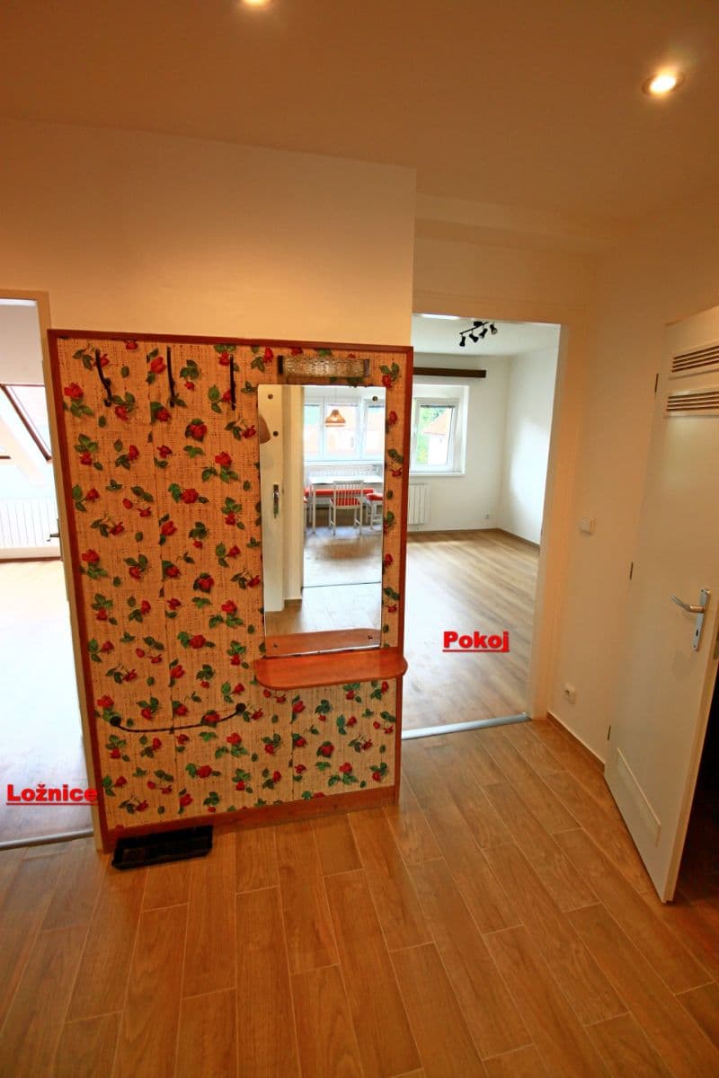 Prenájom bytu 2-izbový 62 m², Vnější, Praha, Praha Prenájom bytu 2-izbový 62 m², Vnější, Praha, Praha