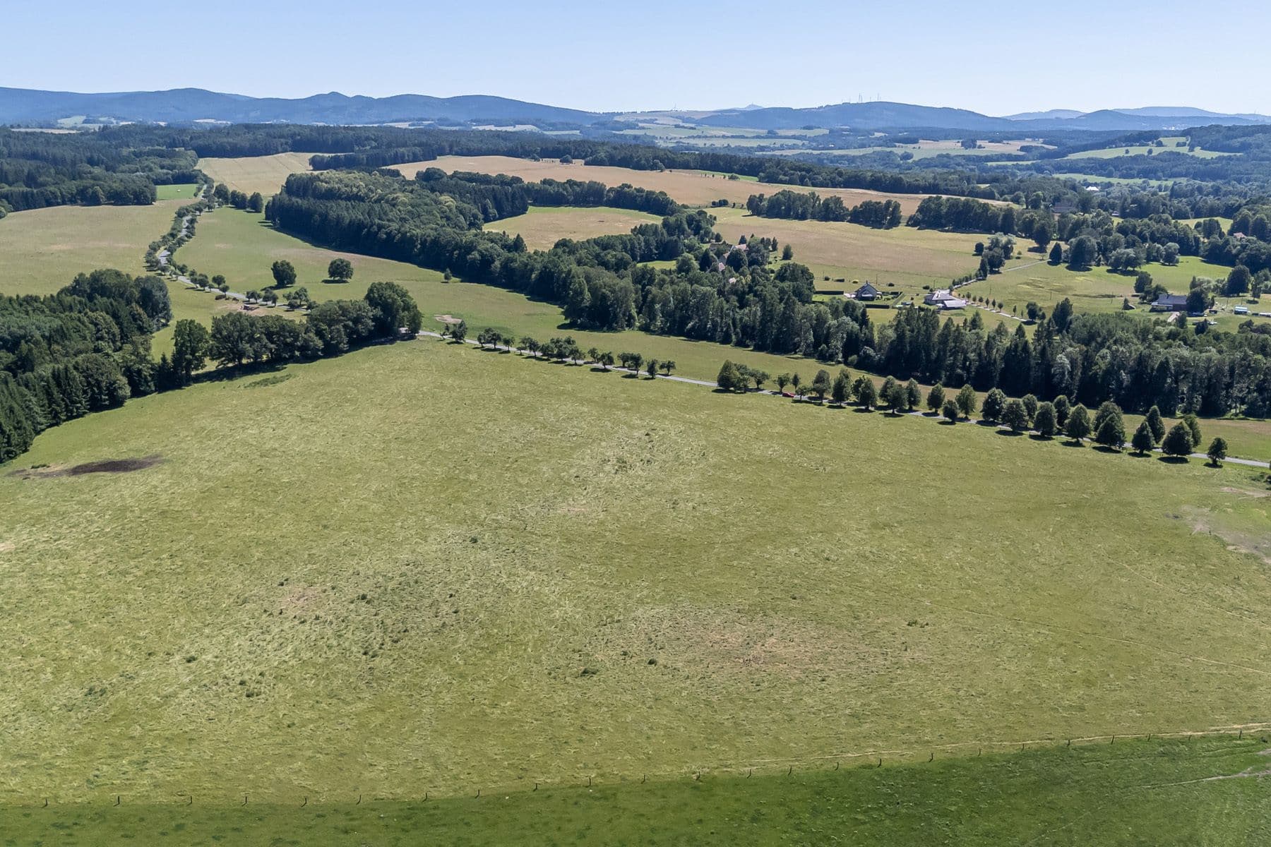 Predaj pozemku 10.156 m², Višňová, Liberecký kraj Predaj pozemku 10.156 m², Višňová, Liberecký kraj