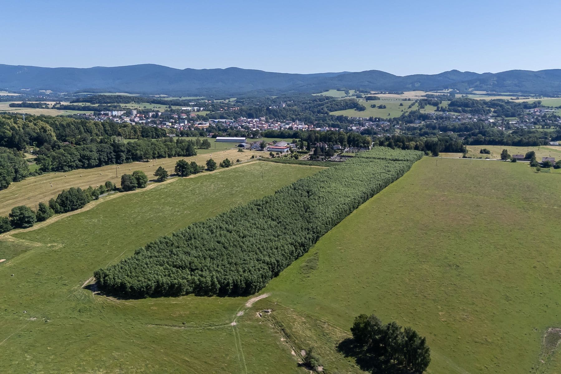 Predaj pozemku 50.397 m², Frýdlant, Liberecký kraj Predaj pozemku 50.397 m², Frýdlant, Liberecký kraj