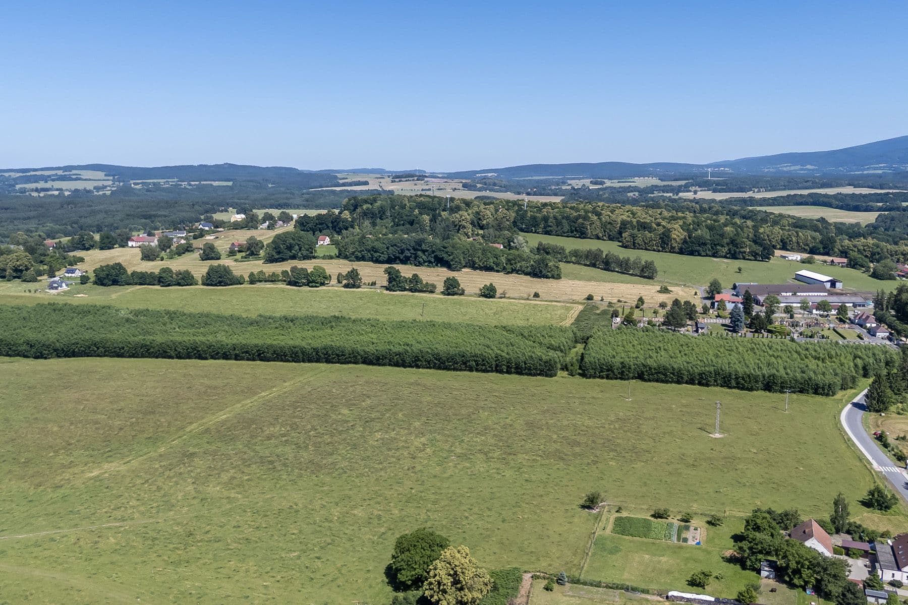 Predaj pozemku 50.397 m², Frýdlant, Liberecký kraj Predaj pozemku 50.397 m², Frýdlant, Liberecký kraj