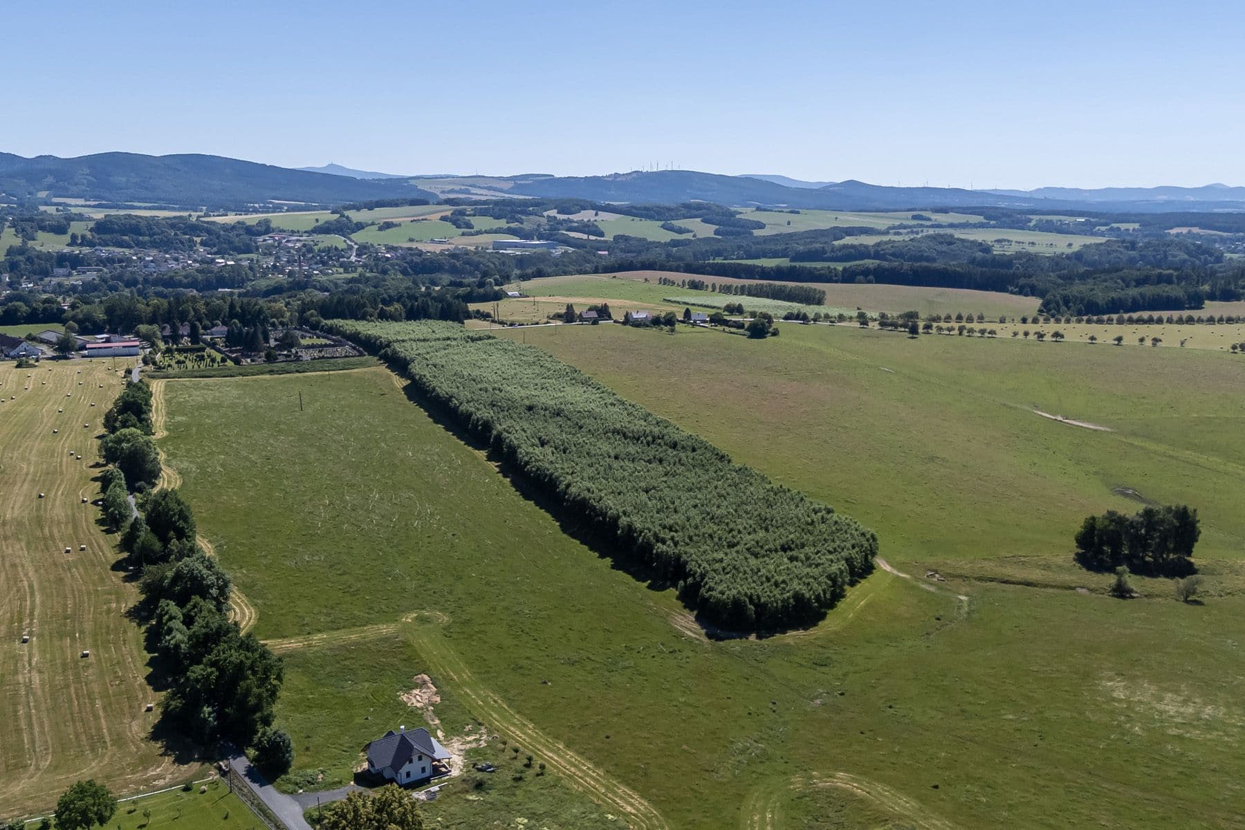 Predaj pozemku 50.397 m², Frýdlant, Liberecký kraj Predaj pozemku 50.397 m², Frýdlant, Liberecký kraj