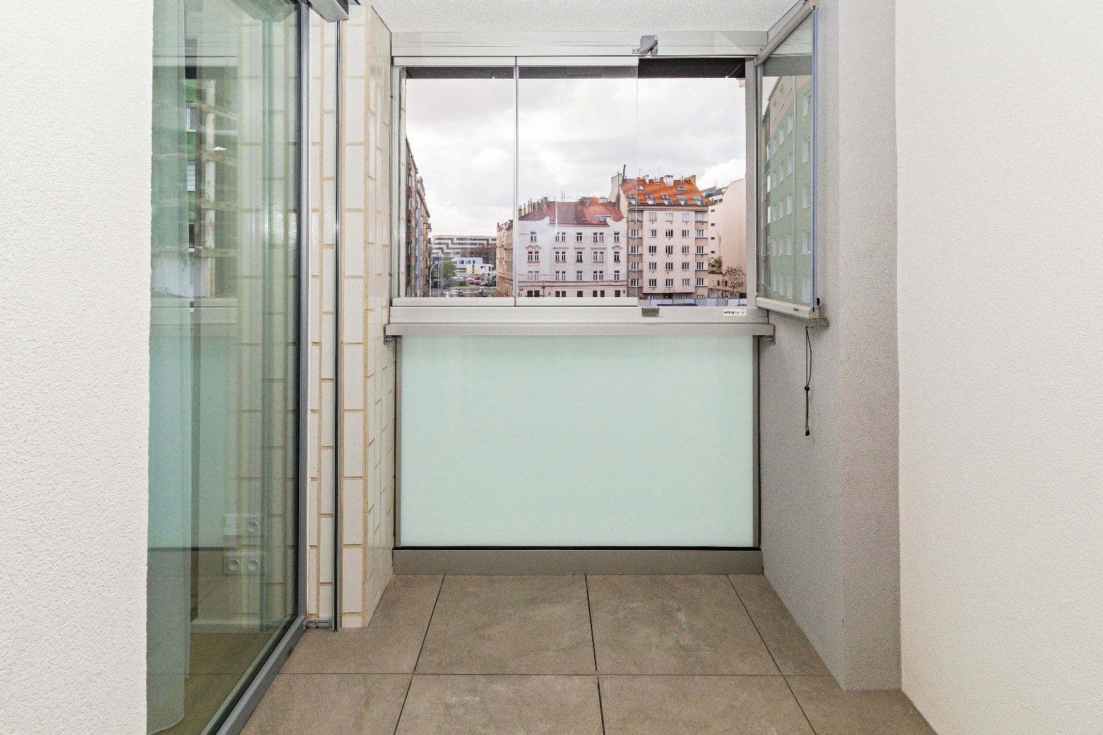 Prenájom bytu 1-izbový 39 m², Vrbenského, Praha, Praha Prenájom bytu 1-izbový 39 m², Vrbenského, Praha, Praha