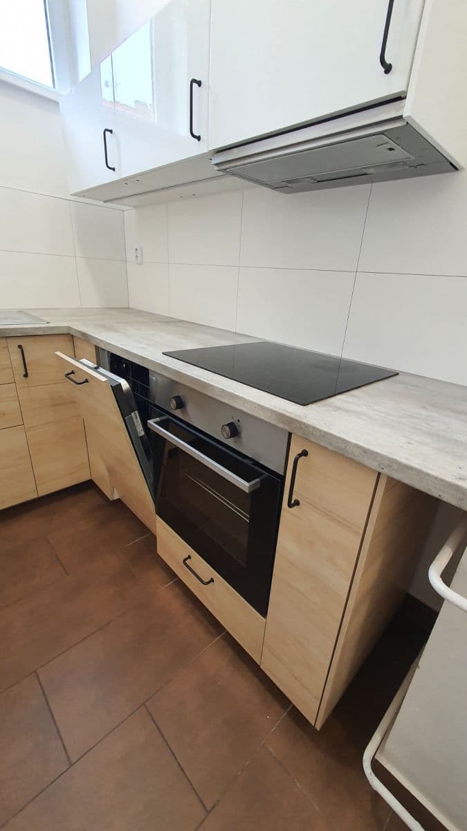 Prenájom bytu 3-izbový 76 m², Svatoslavova, Praha, Praha Prenájom bytu 3-izbový 76 m², Svatoslavova, Praha, Praha