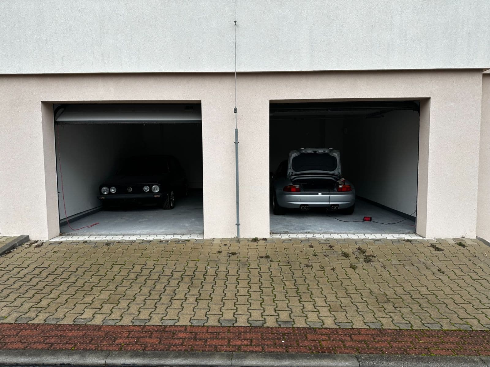 Predaj garáže 50 m², Králův Dvůr, Středočeský kraj Predaj garáže 50 m², Králův Dvůr, Středočeský kraj