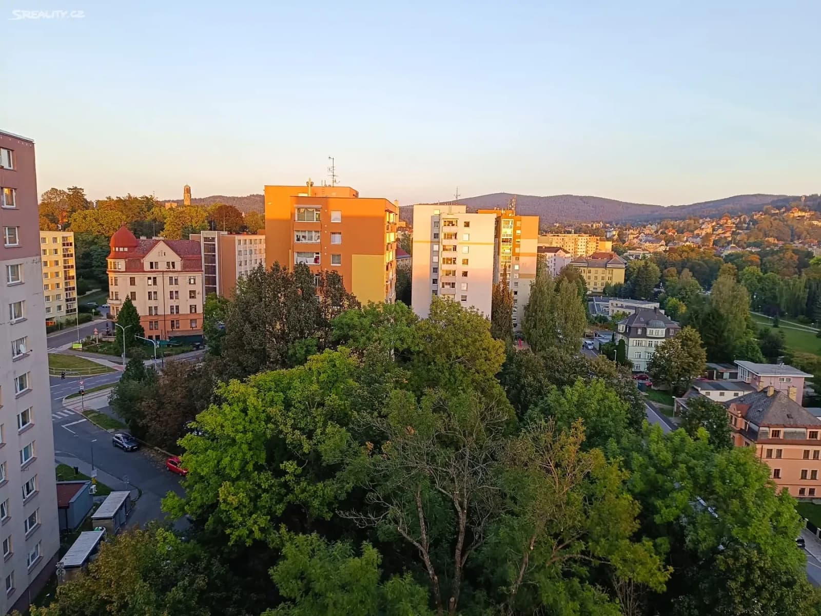 Prenájom bytu 1-izbový 29 m², Na Vršku, Jablonec nad Nisou, Liberecký kraj Prenájom bytu 1-izbový 29 m², Na Vršku, Jablonec nad Nisou, Liberecký kraj