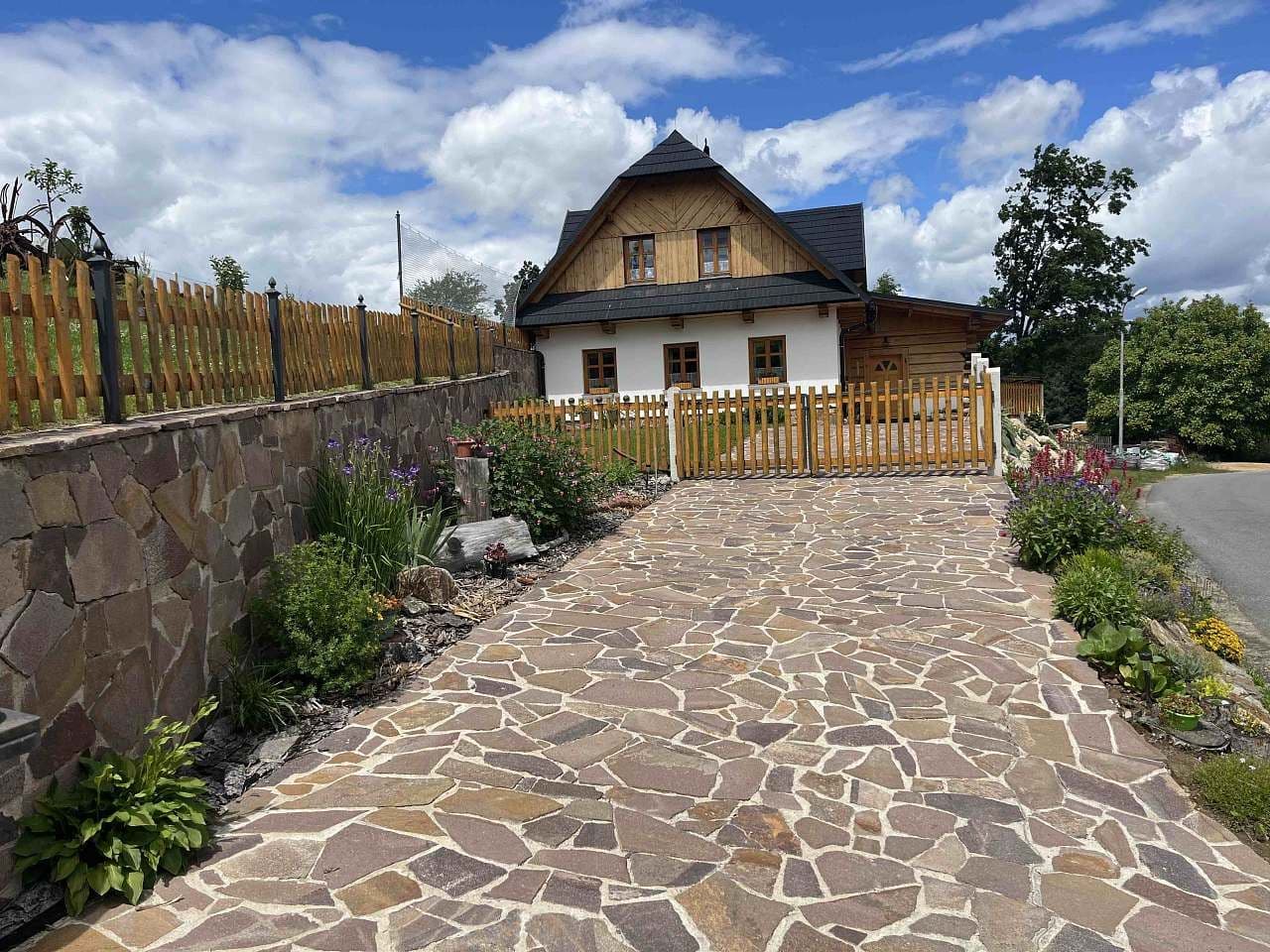 Prenájom rekreačného objektu, Zubří, Kraj Vysočina Prenájom rekreačného objektu, Zubří, Kraj Vysočina