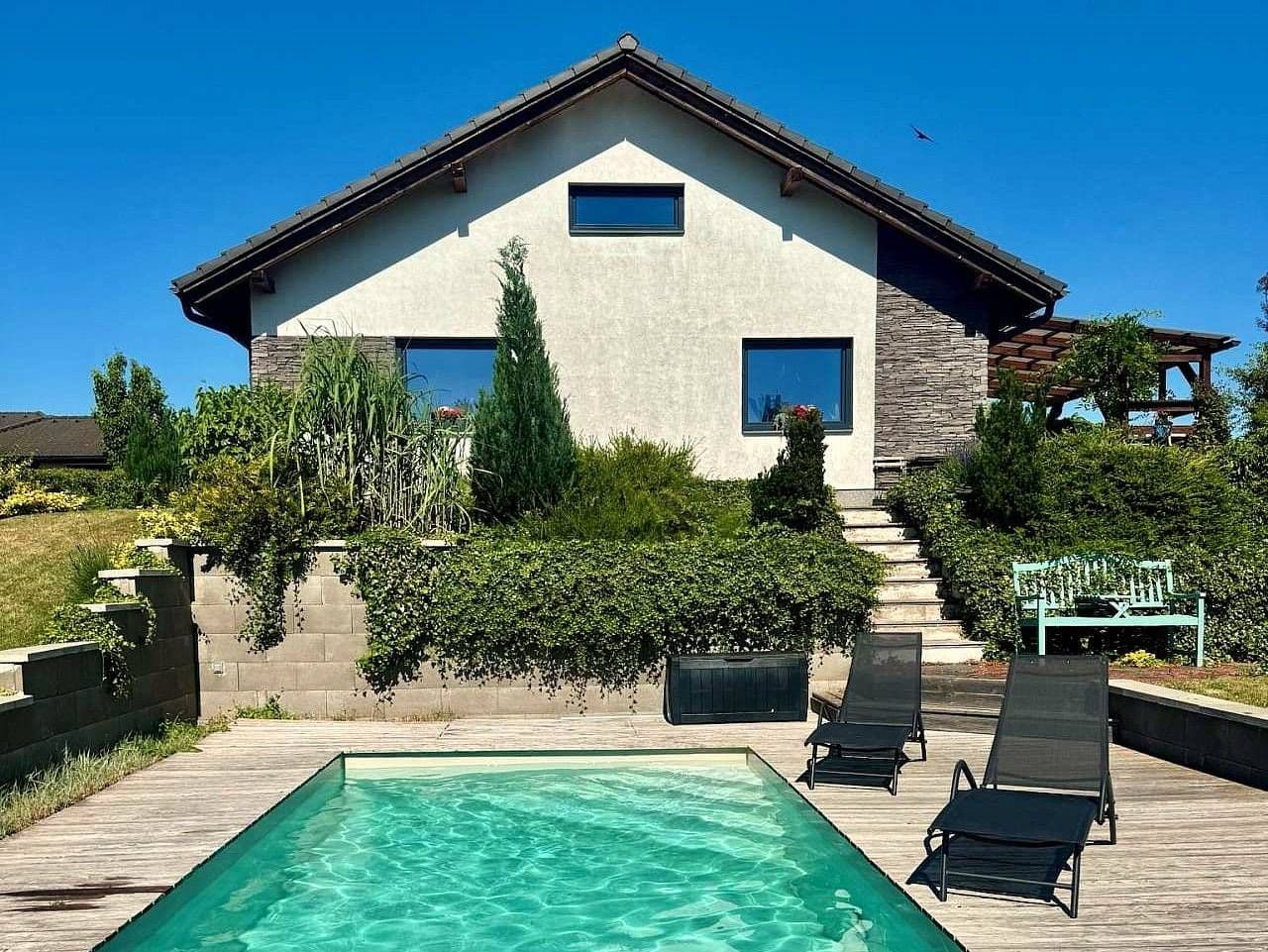 Prenájom rekreačného objektu, Vlčice, Královéhradecký kraj Prenájom rekreačného objektu, Vlčice, Královéhradecký kraj