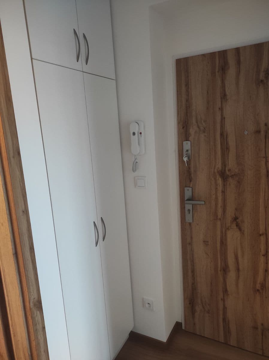 Prenájom bytu 2-izbový 53 m², Wolkerova, Olomouc, Olomoucký kraj Prenájom bytu 2-izbový 53 m², Wolkerova, Olomouc, Olomoucký kraj