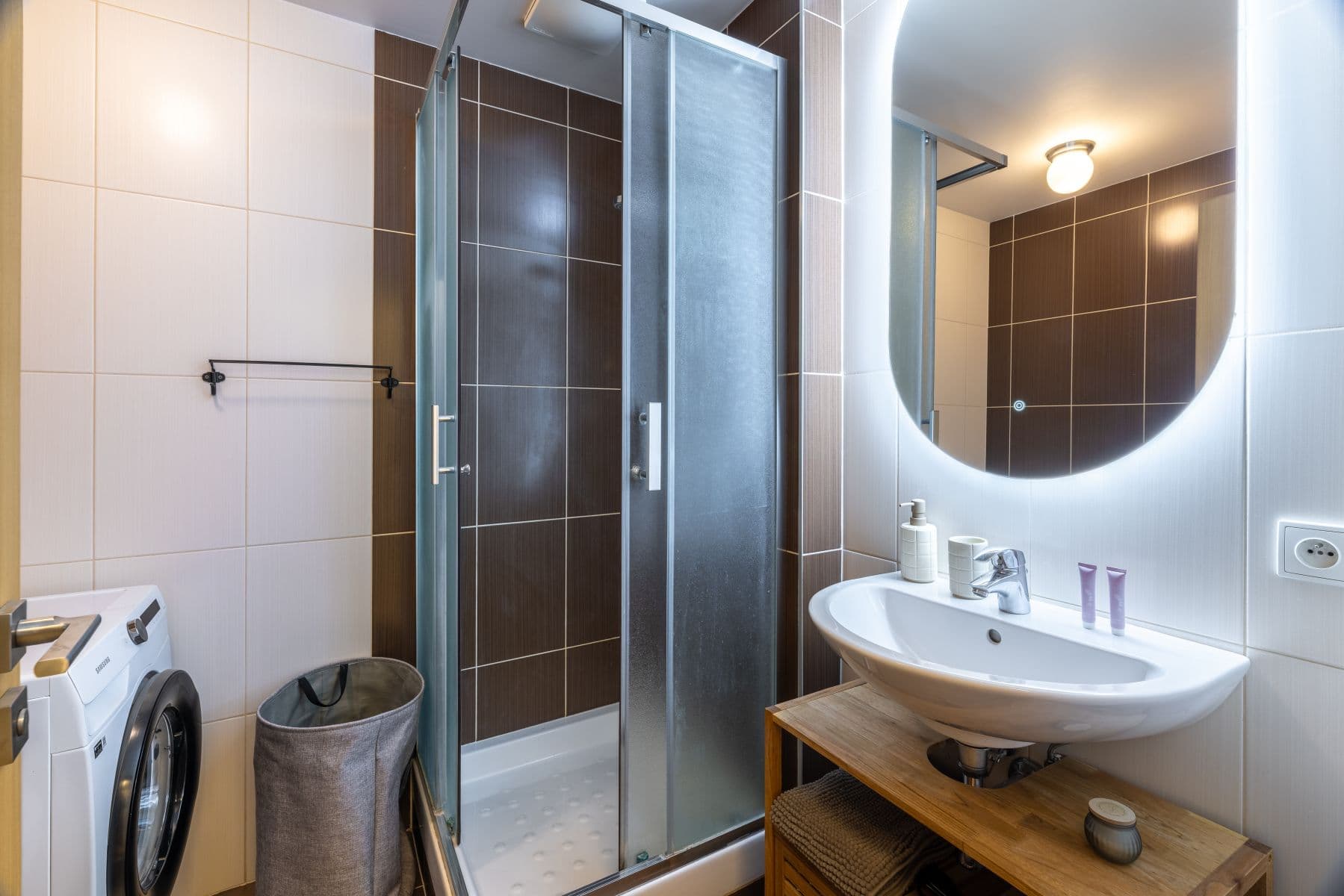 Prenájom bytu 30 m², V Horkách, Praha, Praha Prenájom bytu 30 m², V Horkách, Praha, Praha