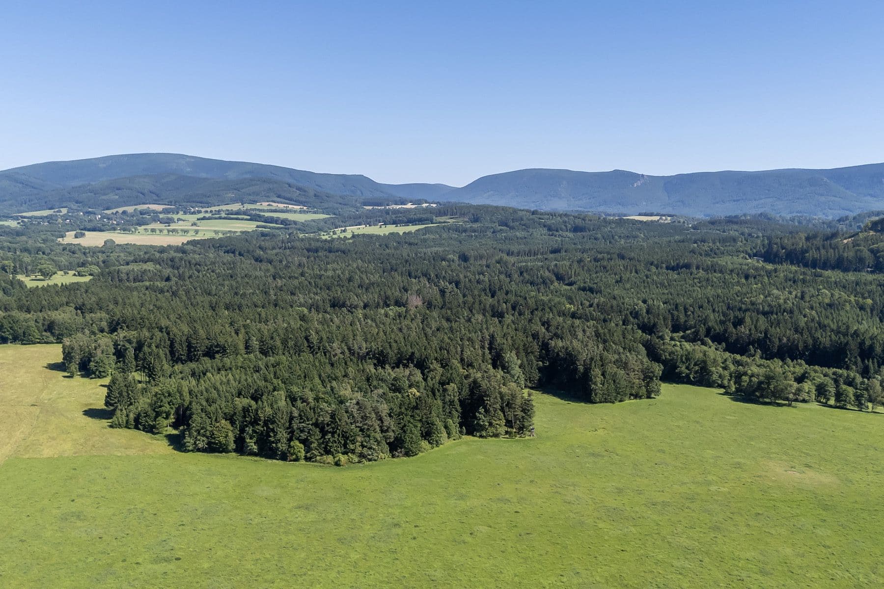 Predaj pozemku 6.397 m², Krásný Les, Liberecký kraj Predaj pozemku 6.397 m², Krásný Les, Liberecký kraj