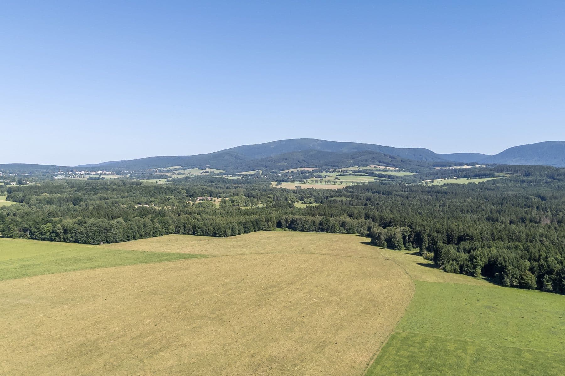 Predaj pozemku 22.432 m², Krásný Les, Liberecký kraj Predaj pozemku 22.432 m², Krásný Les, Liberecký kraj