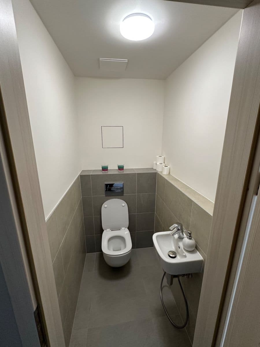 Predaj bytu 3-izbový 75 m², Waltariho, Praha, Praha Predaj bytu 3-izbový 75 m², Waltariho, Praha, Praha