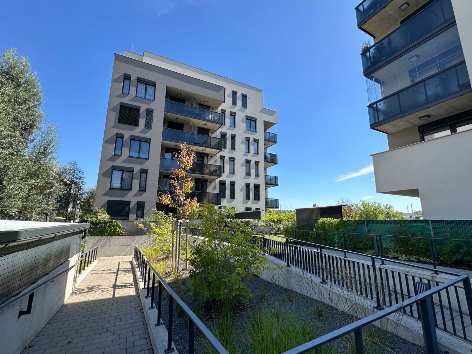 Predaj bytu 3-izbový 75 m², Waltariho, Praha, Praha Predaj bytu 3-izbový 75 m², Waltariho, Praha, Praha