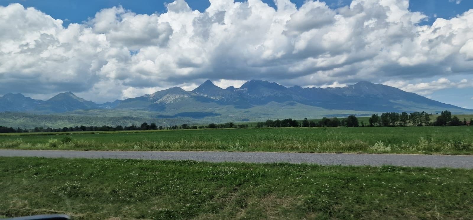 Predaj pozemku 700 m², Jamník, Žilinský kraj Predaj pozemku 700 m², Jamník, Žilinský kraj