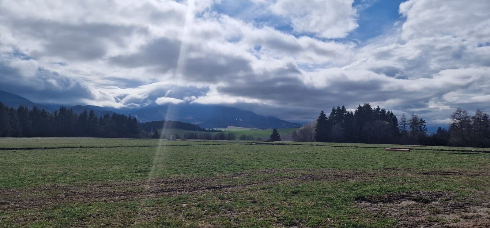 Predaj pozemku 700 m², Jamník, Žilinský kraj Predaj pozemku 700 m², Jamník, Žilinský kraj