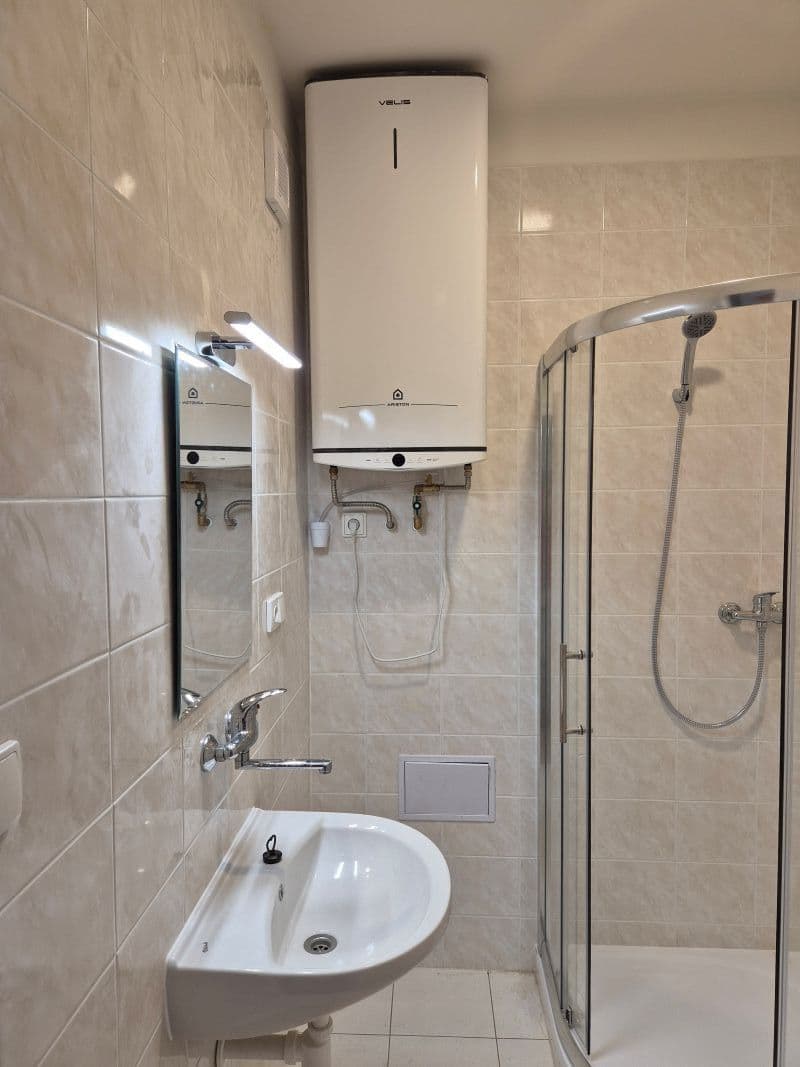 Prenájom bytu 2-izbový 52 m², Střední, Brno, Jihomoravský kraj Prenájom bytu 2-izbový 52 m², Střední, Brno, Jihomoravský kraj