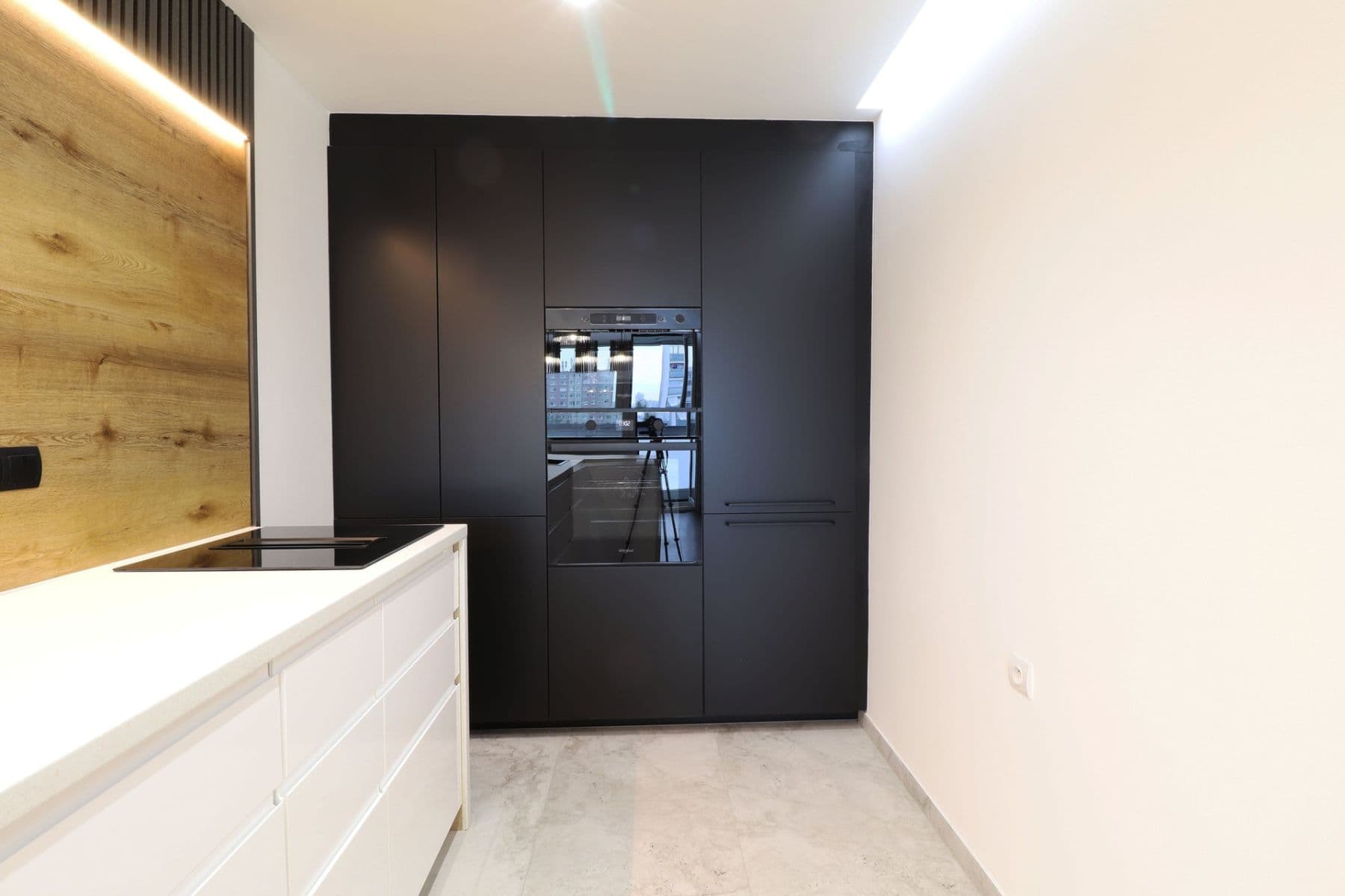 Prenájom bytu 2-izbový 43 m², Kurčatovova, Praha, Praha Prenájom bytu 2-izbový 43 m², Kurčatovova, Praha, Praha