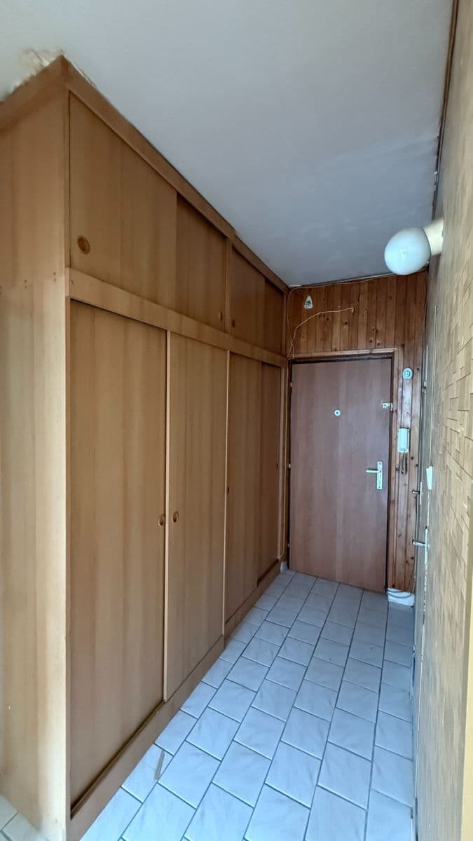 Predaj bytu 4-izbový 76 m², Čsl. armády, Karviná, Moravskoslezský kraj Predaj bytu 4-izbový 76 m², Čsl. armády, Karviná, Moravskoslezský kraj