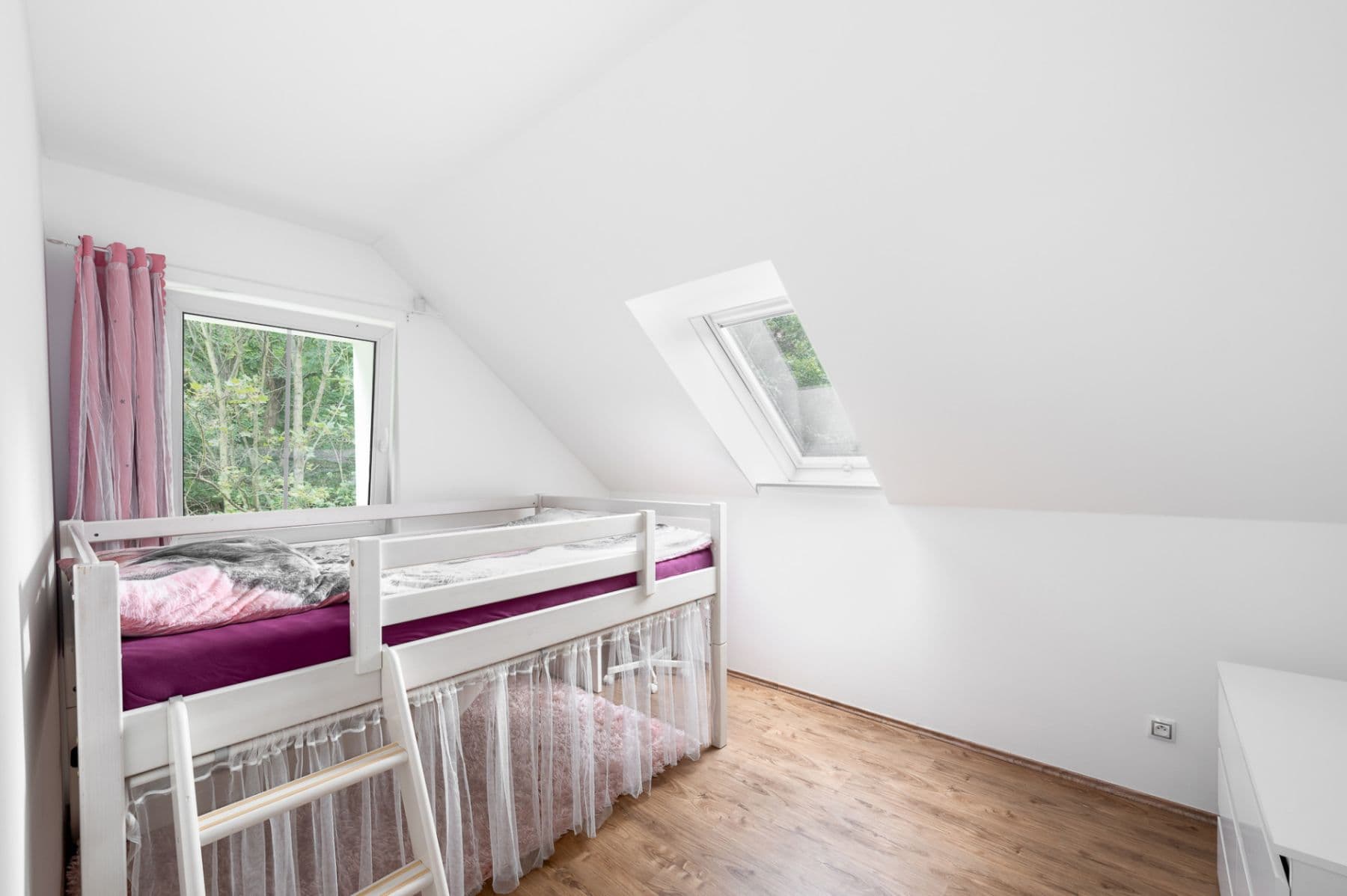 Predaj domu 246 m², pozemek 2.061 m², K Přívozu, Zdiby, Středočeský kraj Predaj domu 246 m², pozemek 2.061 m², K Přívozu, Zdiby, Středočeský kraj