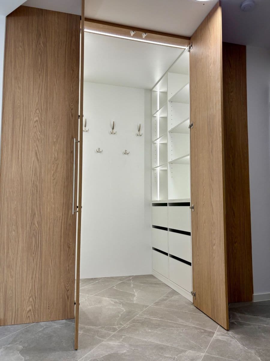 Prenájom bytu 3-izbový 79 m², Dukelská, Benešov, Středočeský kraj Prenájom bytu 3-izbový 79 m², Dukelská, Benešov, Středočeský kraj