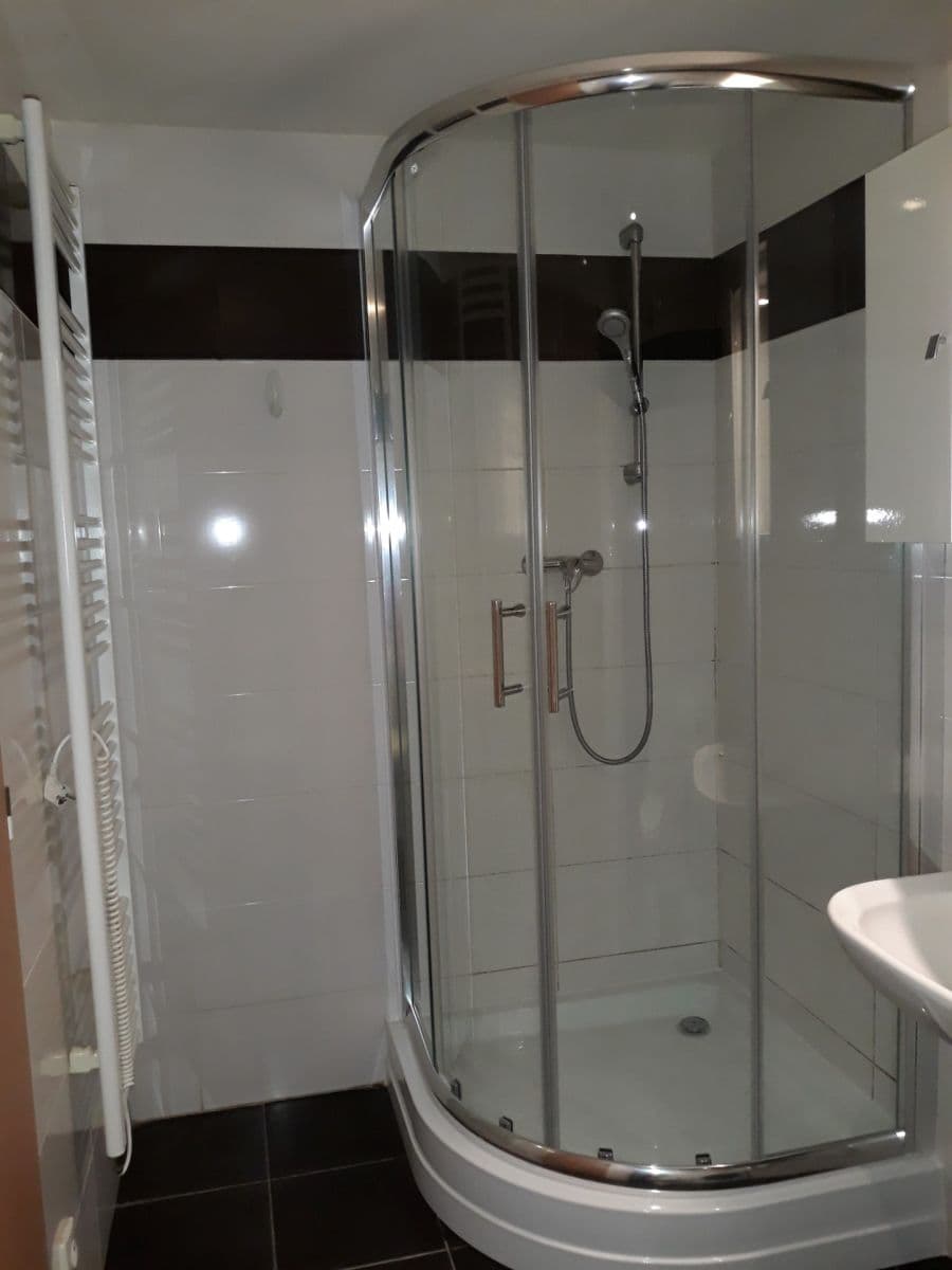 Prenájom bytu 1-izbový 27 m², Turnovská, Praha, Praha Prenájom bytu 1-izbový 27 m², Turnovská, Praha, Praha