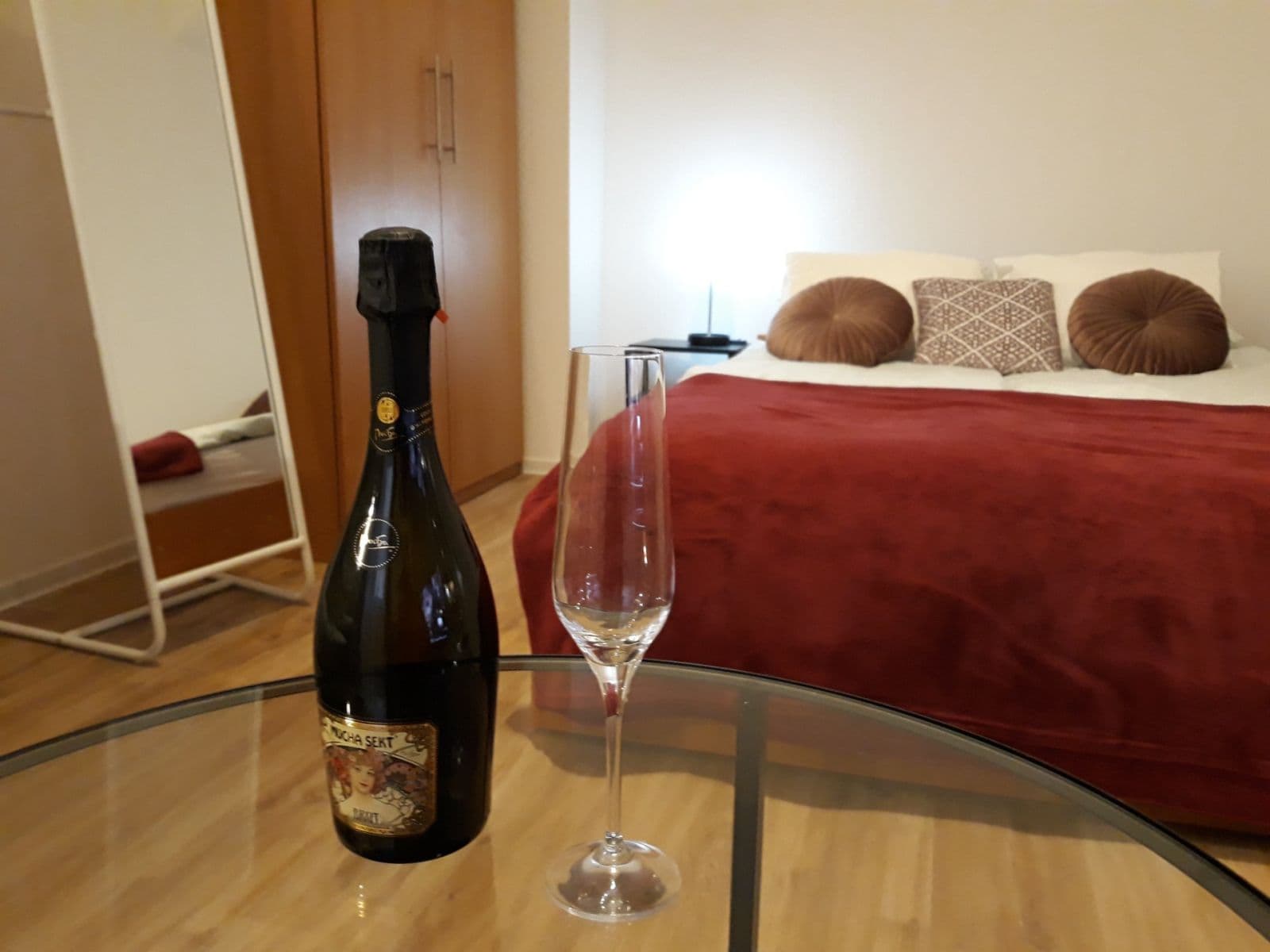 Prenájom bytu 1-izbový 27 m², Turnovská, Praha, Praha Prenájom bytu 1-izbový 27 m², Turnovská, Praha, Praha