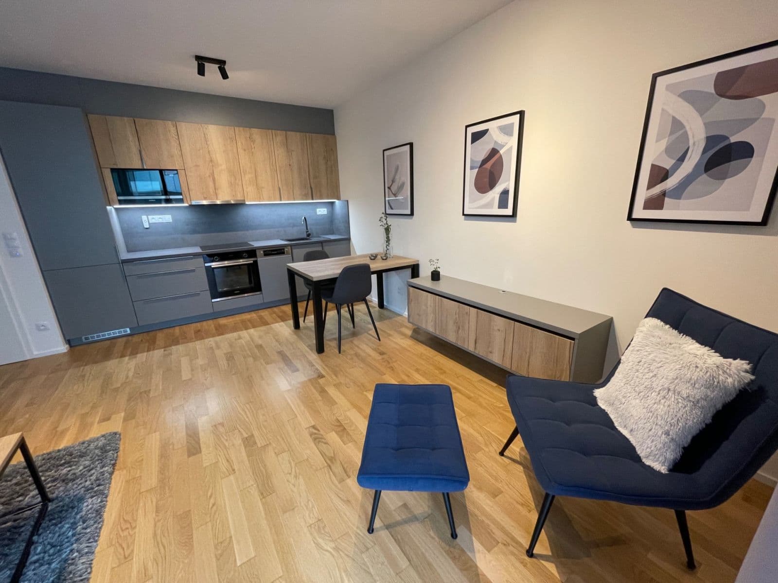 Predaj bytu 1-izbový 37 m², U Viktorie, Praha, Praha Predaj bytu 1-izbový 37 m², U Viktorie, Praha, Praha