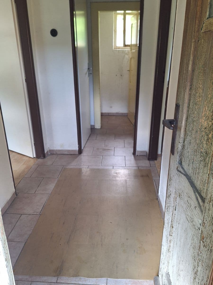 Predaj rekreačného objektu 42 m², pozemek 502 m², Stříbrná Skalice, Středočeský kraj Predaj rekreačného objektu 42 m², pozemek 502 m², Stříbrná Skalice, Středočeský kraj