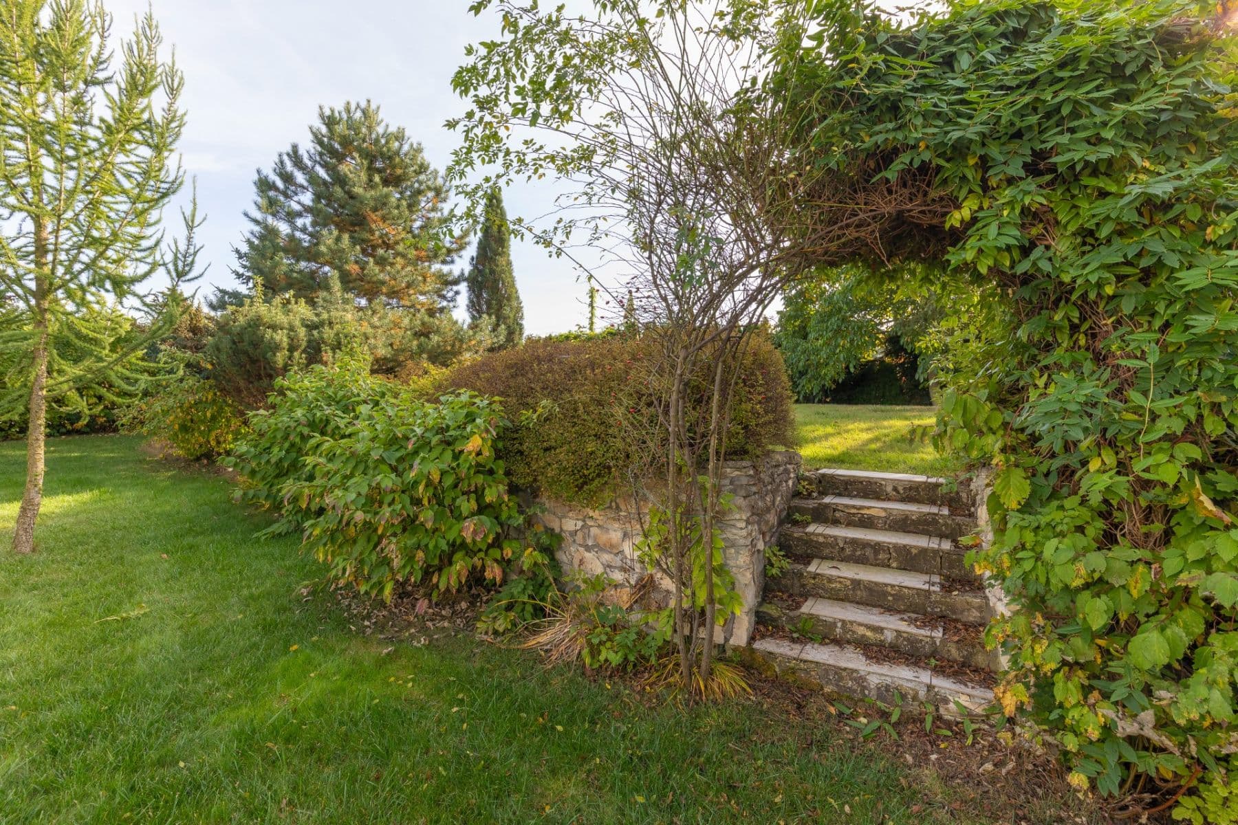 Predaj pozemku 802 m², Na Vrškách, Zlatníky-Hodkovice, Středočeský kraj Predaj pozemku 802 m², Na Vrškách, Zlatníky-Hodkovice, Středočeský kraj